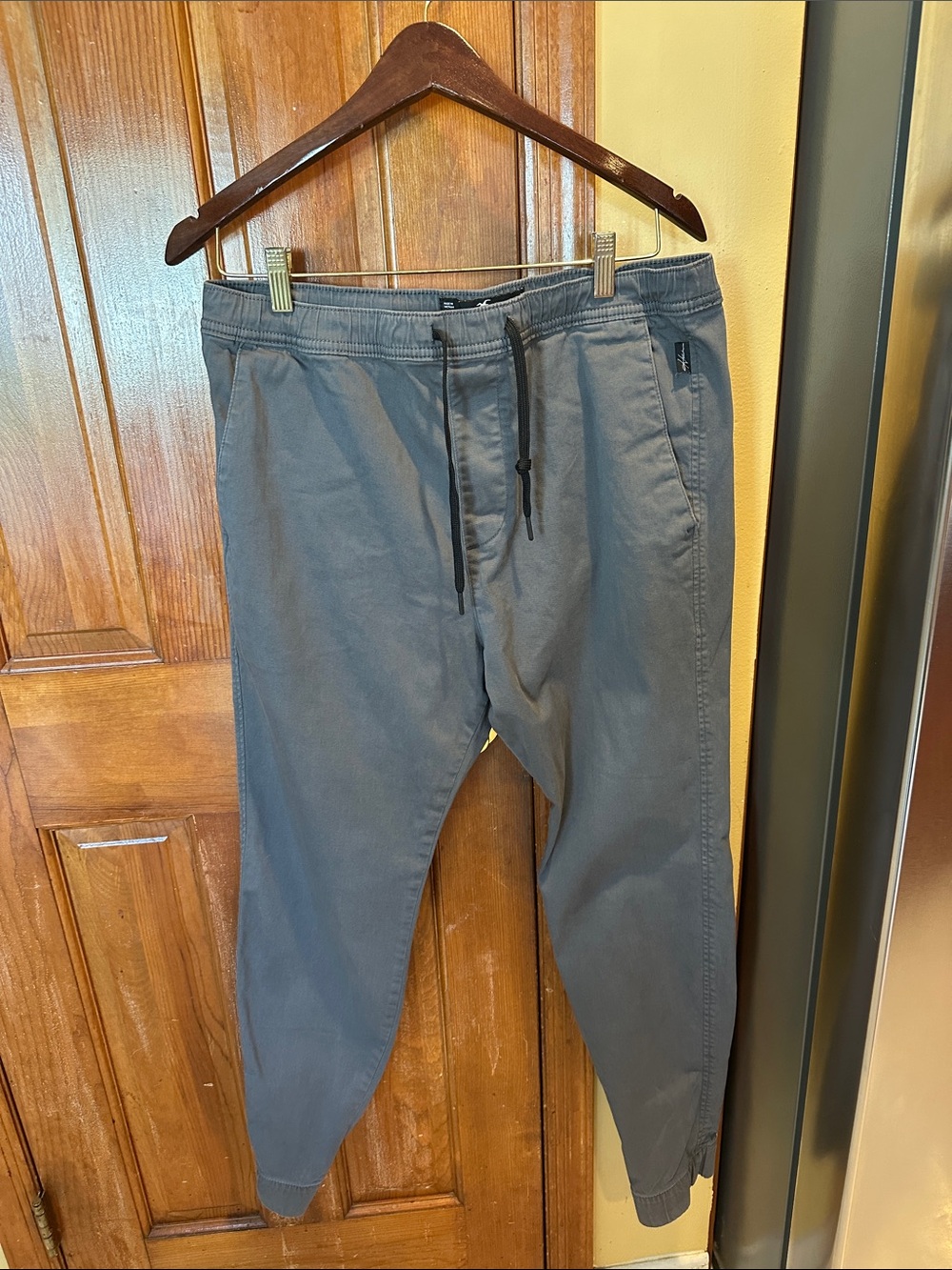 Hollister Men's Charcoal Grey Drawstring Joggers